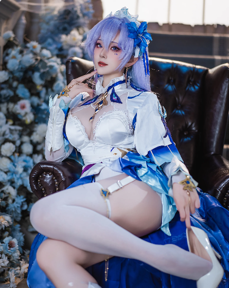 秀人网黑白写真 - 经典黑白意境，艺术人像摄影门户